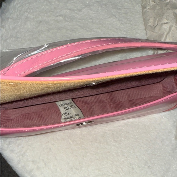 Chic Pink Shoulder Bag for Women - Picture 6 of 6